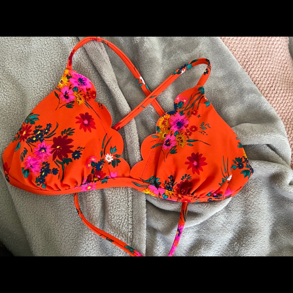 Bikini top